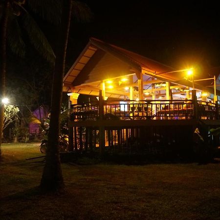 The Boathouse Ξενοδοχείο Ban Dondét Εξωτερικό φωτογραφία