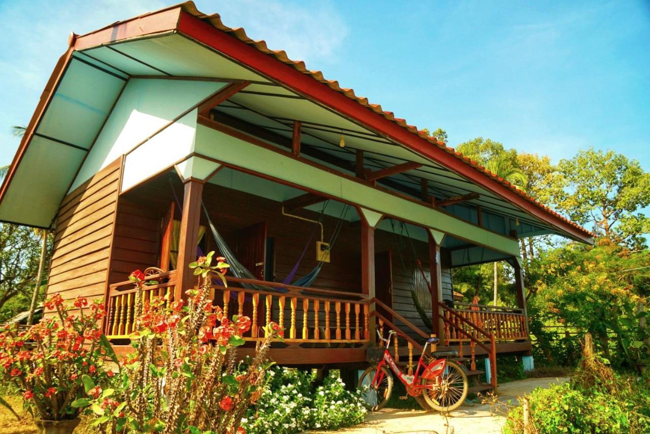 The Boathouse Ξενοδοχείο Ban Dondét Εξωτερικό φωτογραφία
